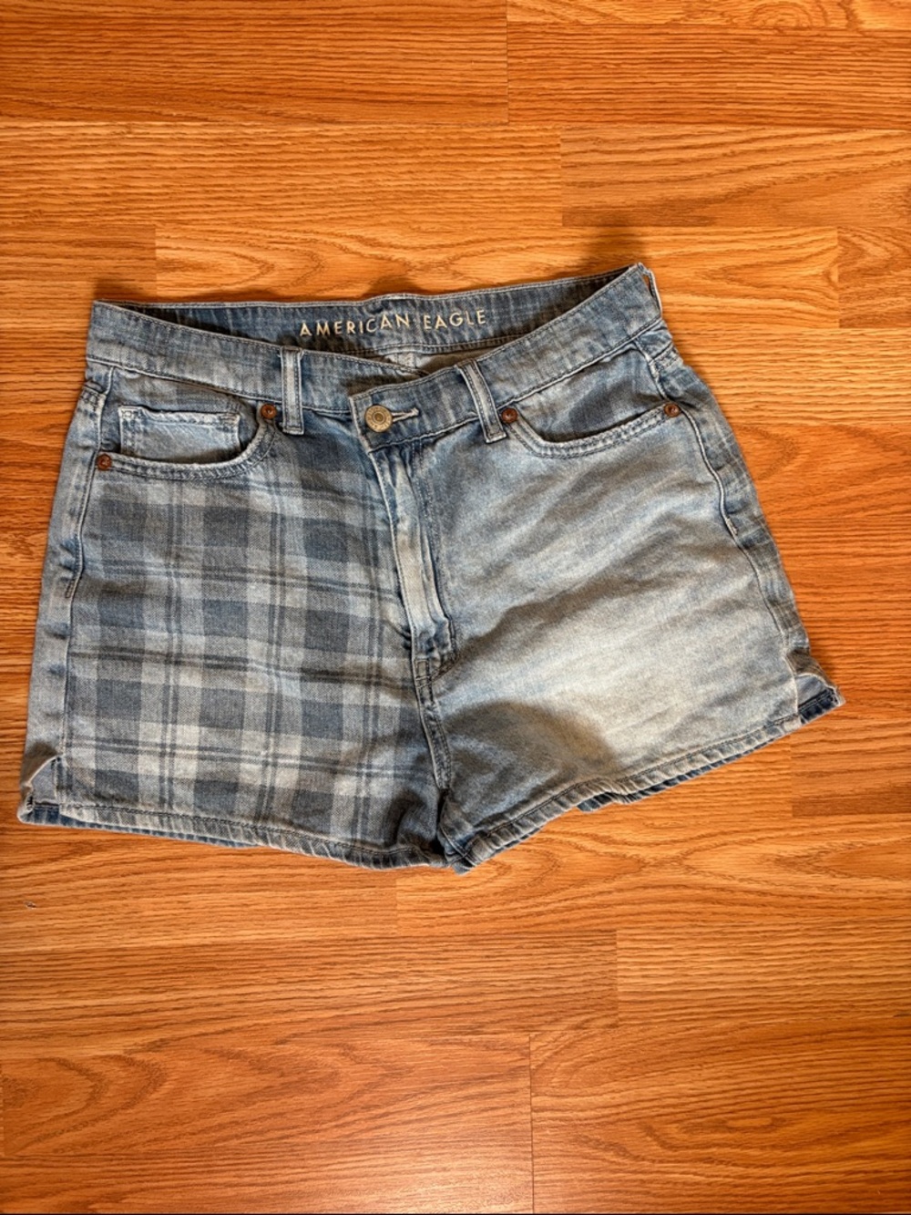 American Eagle Outfitters Light Blue Plaid-Panel Denim Shorts - Picture 1 of 4